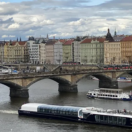Solo Loft With Spectacular Views * Prague